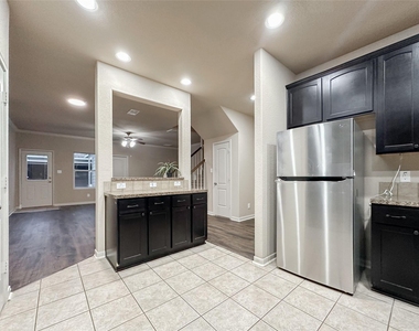 16771 Mammoth Springs Drive - Photo Thumbnail 9