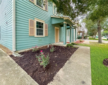 16771 Mammoth Springs Drive - Photo Thumbnail 29