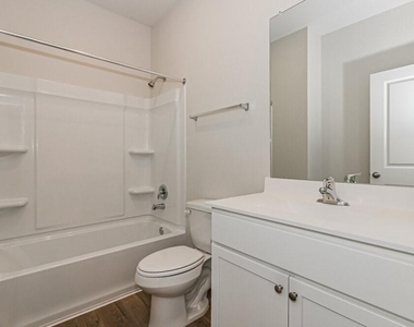 194 Emma Rose Drive - Photo Thumbnail 12