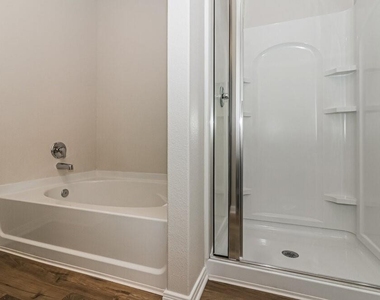 194 Emma Rose Drive - Photo Thumbnail 9