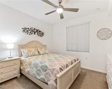 43010 Greenway Boulevard - Photo Thumbnail 7