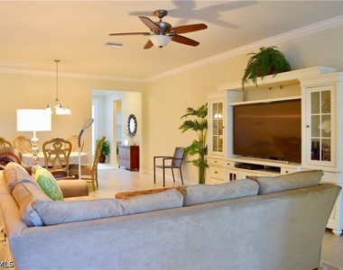 8578 Veronawalk Circle - Photo Thumbnail 2