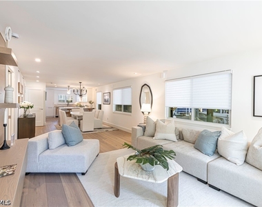 320 14th Avenue S - Photo Thumbnail 1