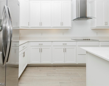5415 Pikewood Court - Photo Thumbnail 16