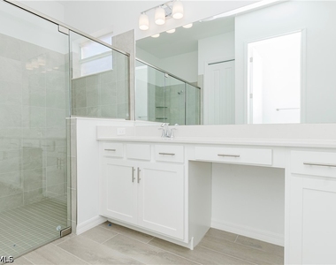 5415 Pikewood Court - Photo Thumbnail 31