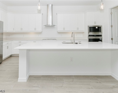 5415 Pikewood Court - Photo Thumbnail 15
