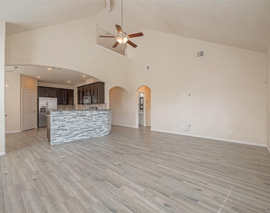 3403 Lilac Ranch Drive - Photo Thumbnail 17