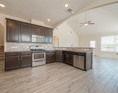 3403 Lilac Ranch Drive - Photo Thumbnail 13