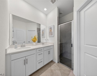 2196 Dragonfruit Way - Photo Thumbnail 9