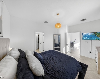 2196 Dragonfruit Way - Photo Thumbnail 7