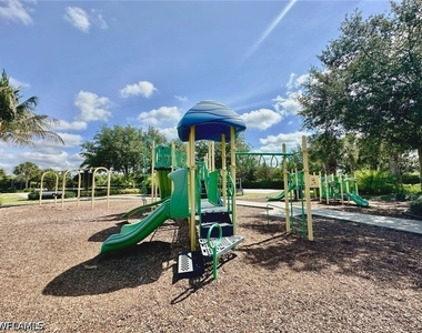 2196 Dragonfruit Way - Photo Thumbnail 40