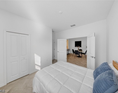 2196 Dragonfruit Way - Photo Thumbnail 11