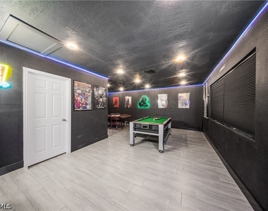 2473 Poinciana Street - Photo Thumbnail 29