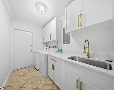 2473 Poinciana Street - Photo Thumbnail 17