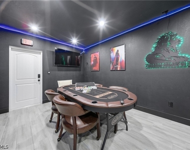 2473 Poinciana Street - Photo Thumbnail 27
