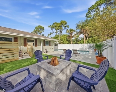 2473 Poinciana Street - Photo Thumbnail 23