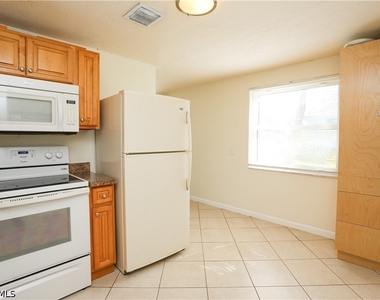 159 5th Street - Photo Thumbnail 11