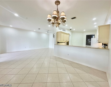 15031 Summit Place Circle - Photo Thumbnail 4