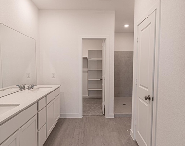 3022 Palm Branch - Photo Thumbnail 10