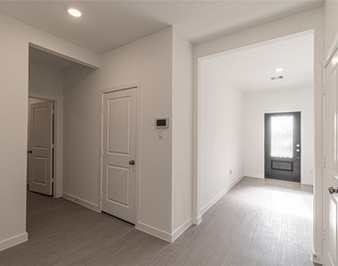 3022 Palm Branch - Photo Thumbnail 15