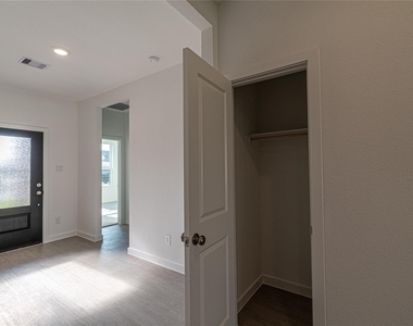 3022 Palm Branch - Photo Thumbnail 19