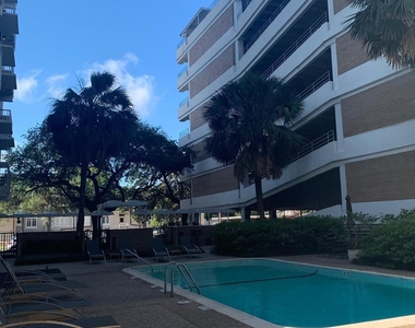 3600 Montrose Boulevard - Photo Thumbnail 10