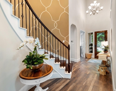 19 Cohasset Place - Photo Thumbnail 5