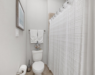 19 Cohasset Place - Photo Thumbnail 31