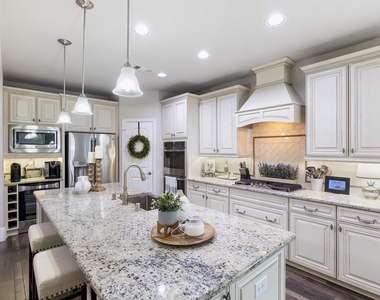 19 Cohasset Place - Photo Thumbnail 3