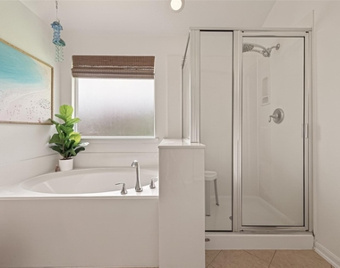 11518 Columbia Pines Lane - Photo Thumbnail 26