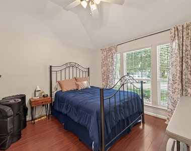 11518 Columbia Pines Lane - Photo Thumbnail 28
