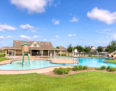11518 Columbia Pines Lane - Photo Thumbnail 40