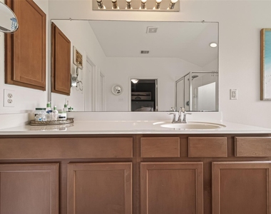 11518 Columbia Pines Lane - Photo Thumbnail 27