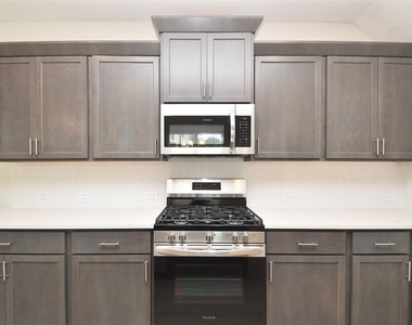 27823 Western Creek Ct - Photo Thumbnail 13