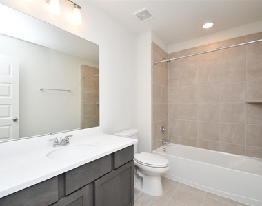 27823 Western Creek Ct - Photo Thumbnail 19
