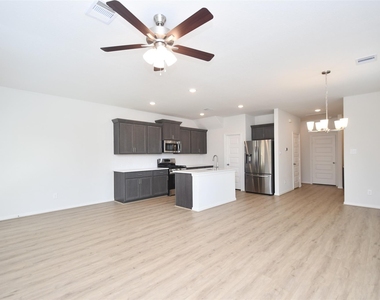 27823 Western Creek Ct - Photo Thumbnail 9