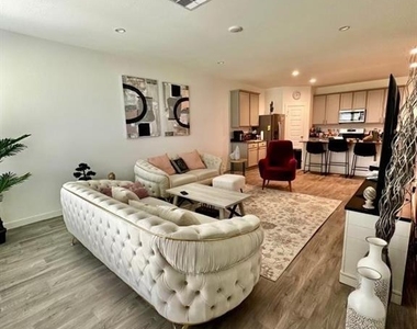 31606 Whittis Hill Way - Photo Thumbnail 4