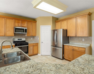 4111 Surreydon Drive - Photo Thumbnail 13