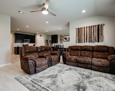 13005 Oleander Bay Lane - Photo Thumbnail 16