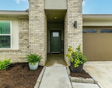 13005 Oleander Bay Lane - Photo Thumbnail 2