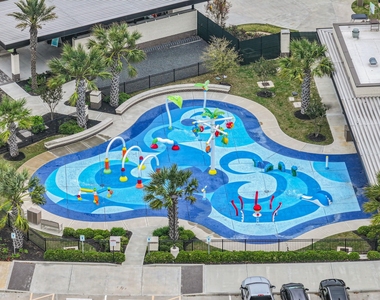 13005 Oleander Bay Lane - Photo Thumbnail 26
