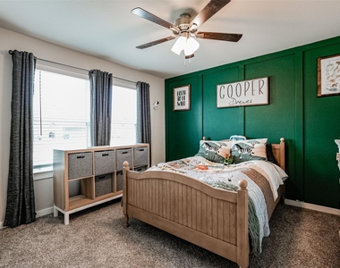 13005 Oleander Bay Lane - Photo Thumbnail 4