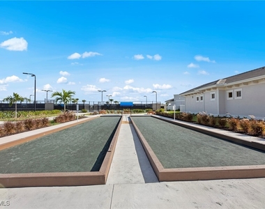 5427 Double Eagle Cir - Photo Thumbnail 11