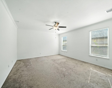 15011 Old Horseshoe Lake Drive - Photo Thumbnail 19