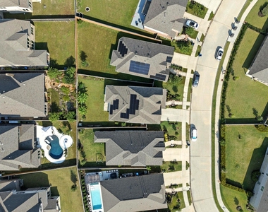 15011 Old Horseshoe Lake Drive - Photo Thumbnail 44