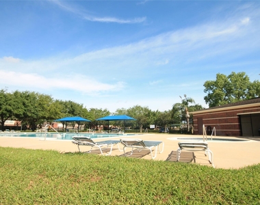 6714 Portuguese Bend Drive - Photo Thumbnail 37