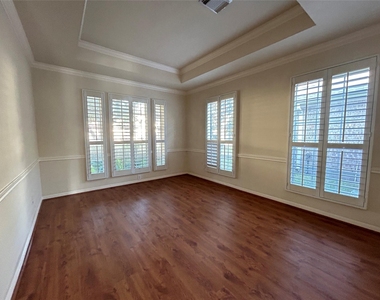 6714 Portuguese Bend Drive - Photo Thumbnail 9