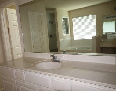 6714 Portuguese Bend Drive - Photo Thumbnail 12