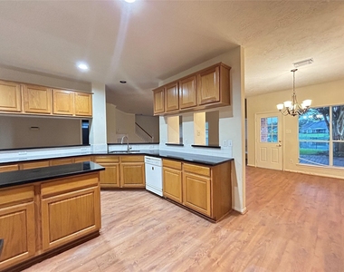 6714 Portuguese Bend Drive - Photo Thumbnail 8