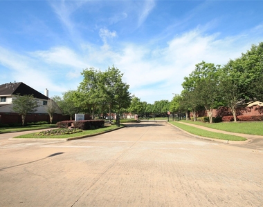 6714 Portuguese Bend Drive - Photo Thumbnail 33